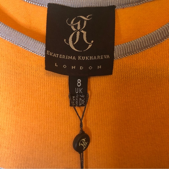 Silver/ orange kukhavera London sleeveless top. Size 4 US NWT - Picture 5 of 9